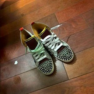 christian louboutin red bottoms